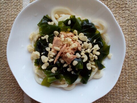 ワカメとツナの冷やしうどん